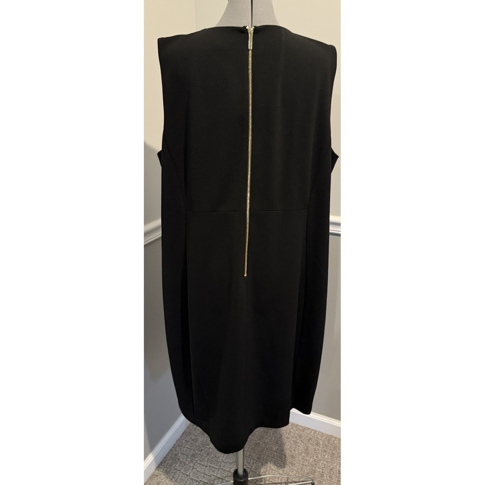 Kelvin Klein Sleeveless Seam Front Scuba Crepe Crew Neck Sheath Gold Zip Dress - Picture 2 of 7